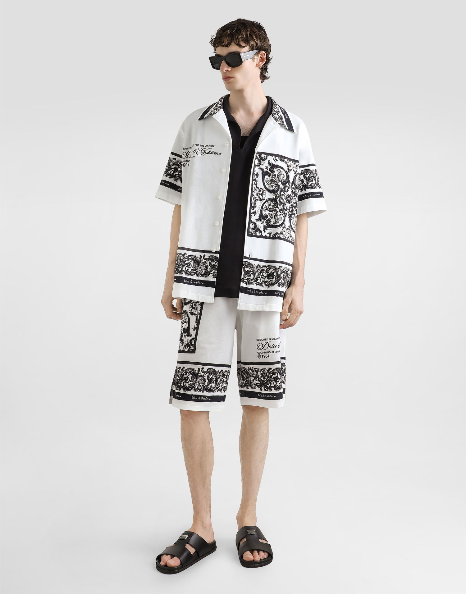 Šortky Dolce & Gabbana Dolce & Gabbana Double Piqué Bermuda Shorts with Majolica Print Biela | GV37ATII7HNHX5DQ, 1