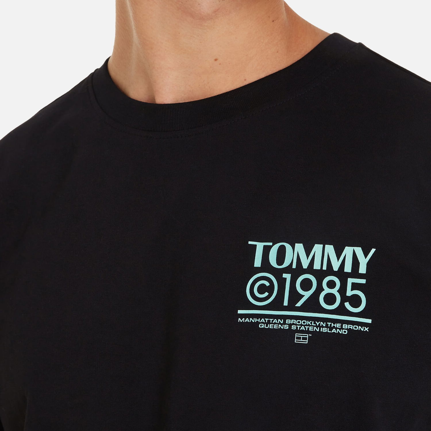 Tričko Tommy Hilfiger Tommy Jeans 1985 Pop Cotton-Jersey Čierna | DM0DM18284BDS, 0