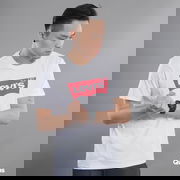 Graphic Setin Neck HM