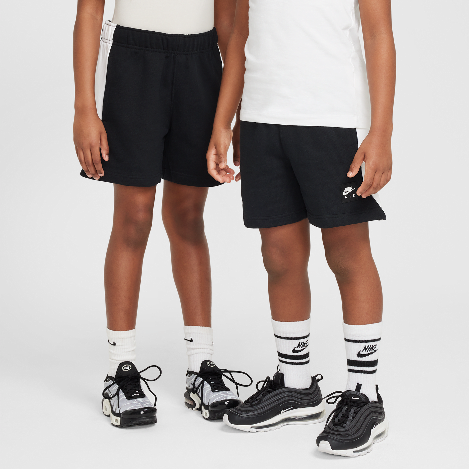 Šortky Nike Nike Air Fleece Shorts Čierna | HF8808-010, 0