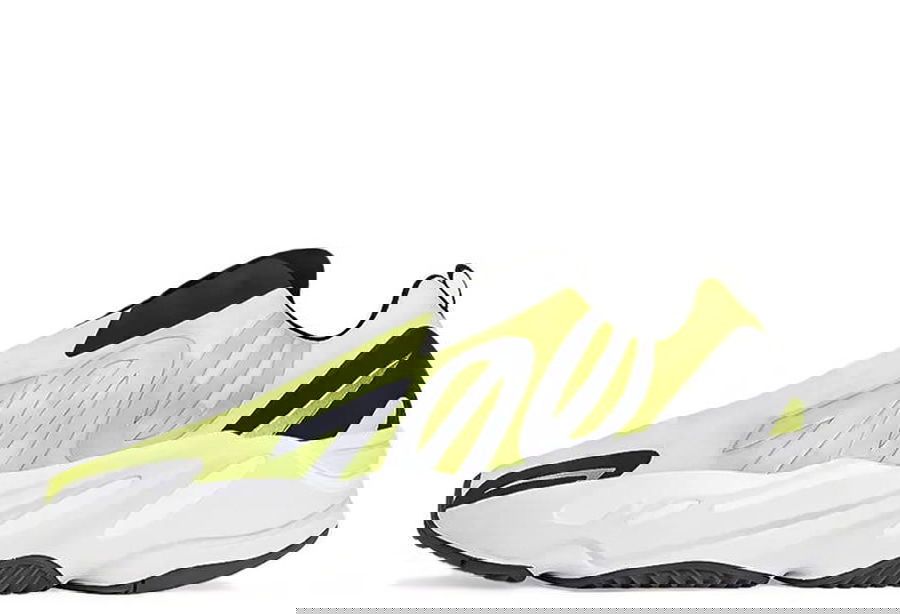 Tenisky a topánky adidas Yeezy Yeezy Boost 700 MNVN Laceless "Phosphor" Žltá | GY2055, 1
