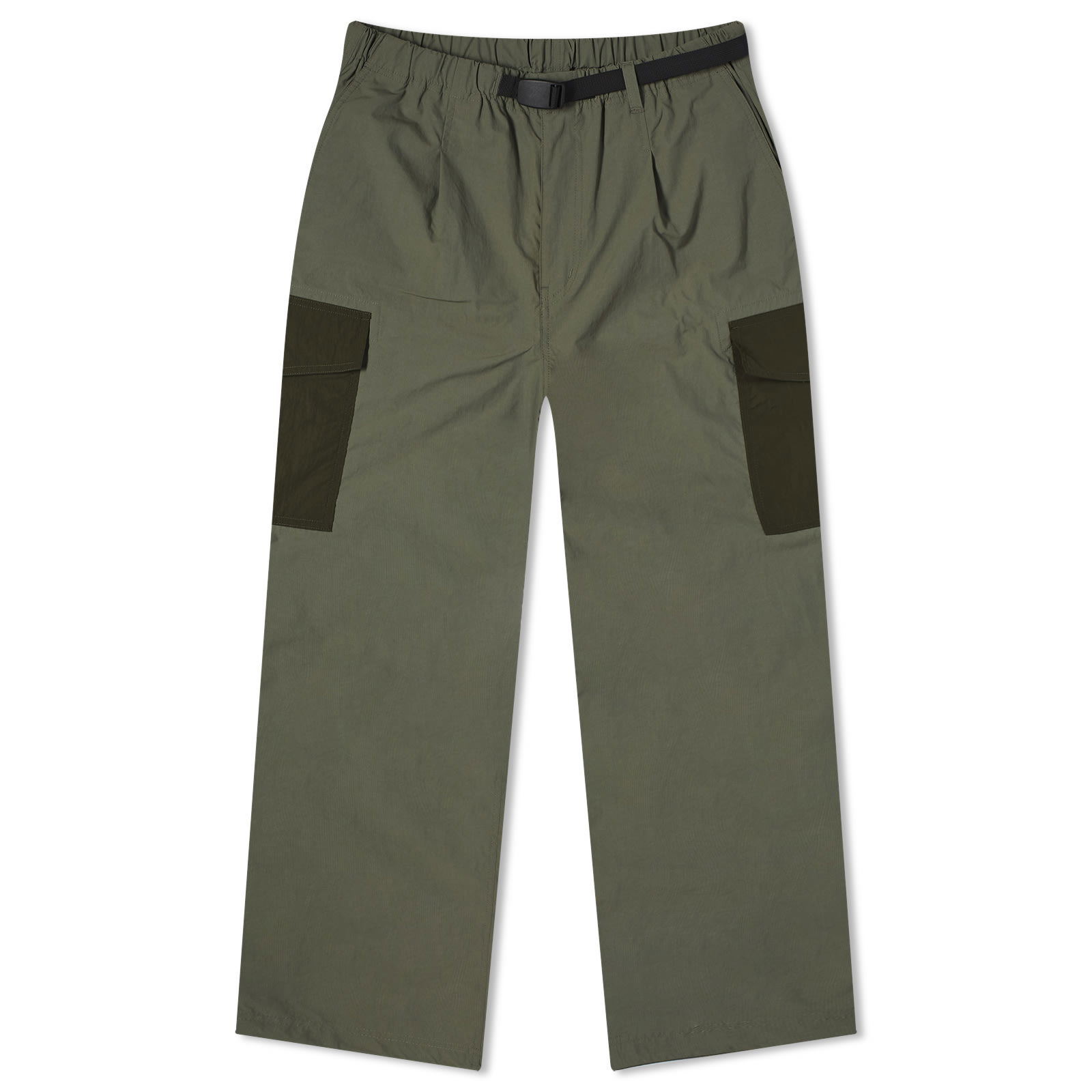 Backstain Field Cargo Shorts