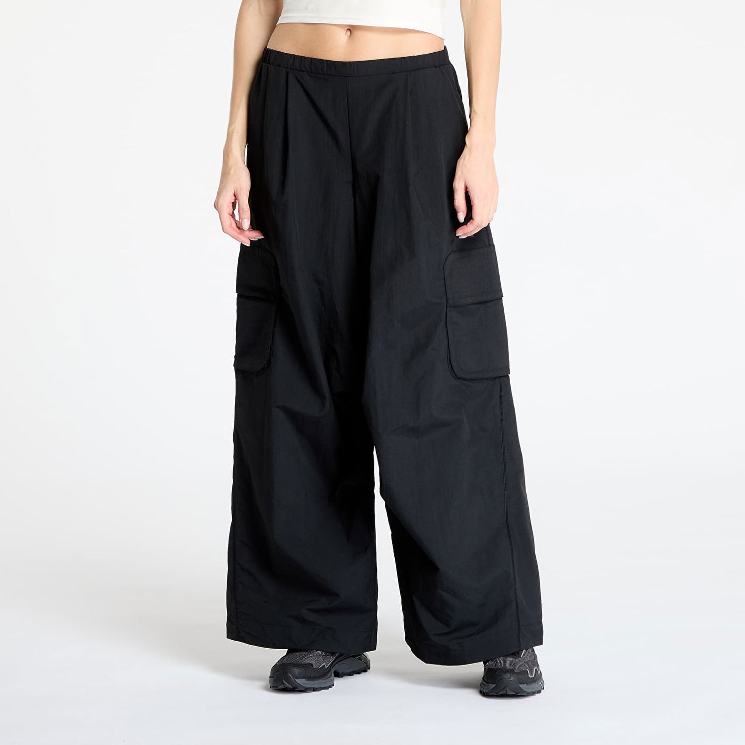 Cargo nohavice adidas Originals Parachute Cargo Pants Čierna | JY0514, 0