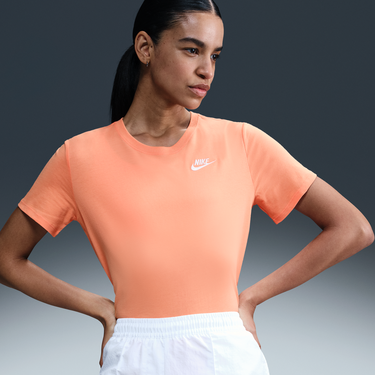 Tričko Nike Sportswear Club Essentials T-Shirt Oranžová | DX7902-844, 0