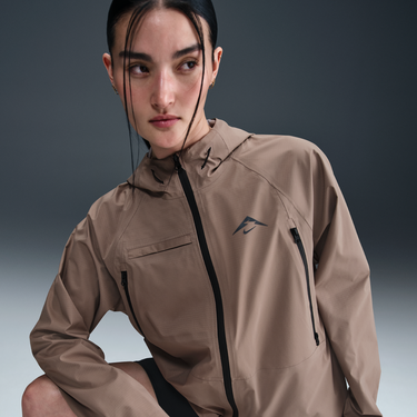 Vetrovka Nike Trail Storm-FIT ADV Running Jacket Hnedá | FV6406-233, 1