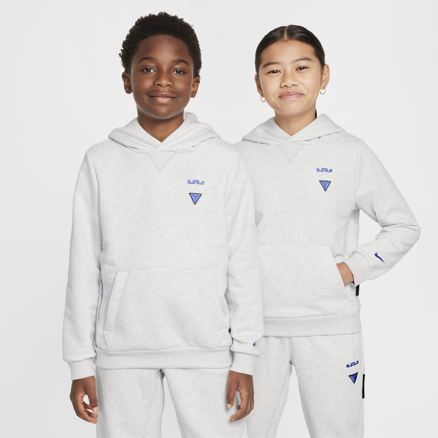 Mikina Nike LeBron Standard Issue Dri-FIT Hoodie Šedá | HF4264-025, 0