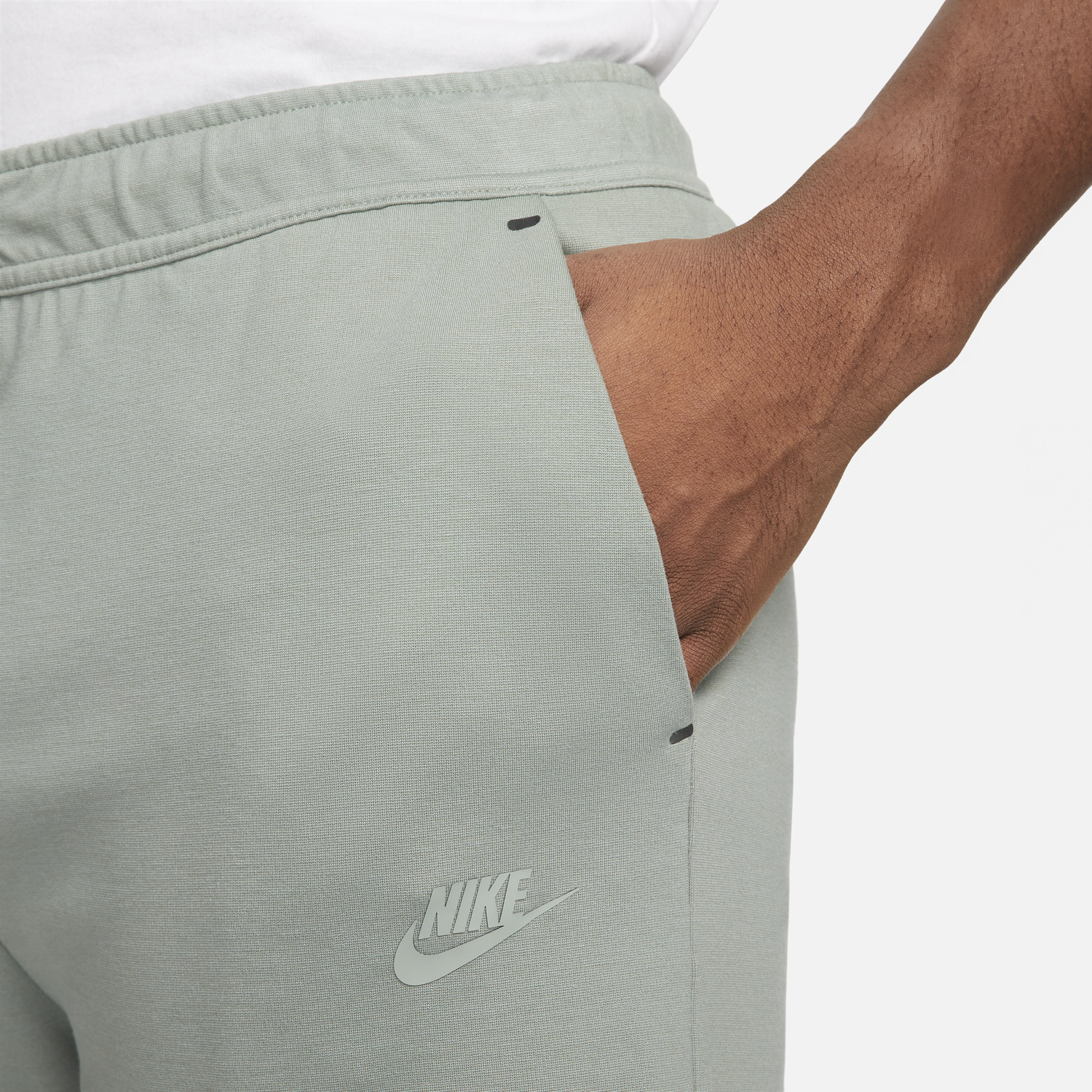 Šortky Nike Sportswear Tech Fleece Lightweight Shorts Šedá | DX0828-330, 1