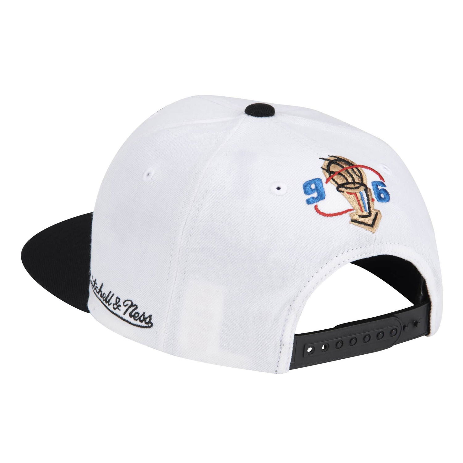 Šiltovka Mitchell & Ness 96 Champions Wave Snapback HWC Chicago Bulls Biela | HHSS1081-CBUYYPPPWHBK, 1
