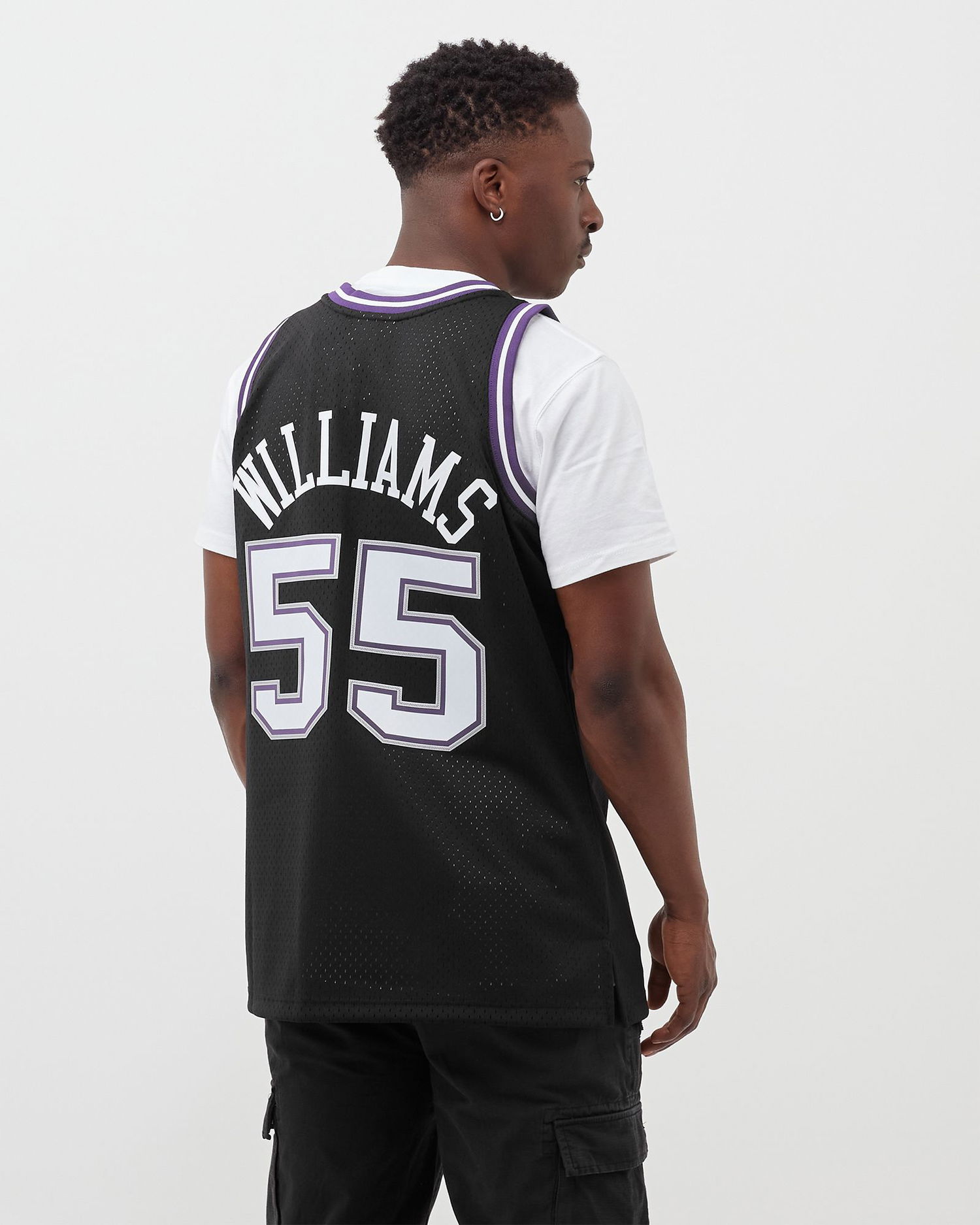 Dres Mitchell & Ness NBA Swingman Jersey Sacramento Kings Road 2000-01 Jason Williams #55 Čierna | SMJYGS18206-SKIBLCK00JWI, 1
