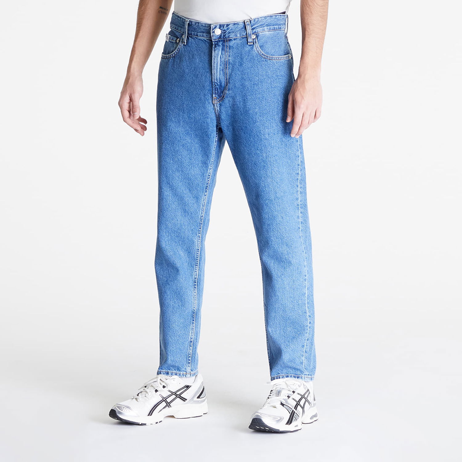 Nohavice a džínsy CALVIN KLEIN Jeans Dad Jeans Modrá | J30J324841 1A4, 0
