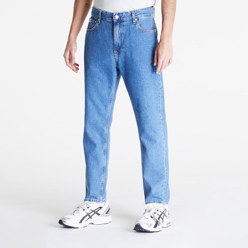 Nohavice a džínsy CALVIN KLEIN Jeans Dad Jeans Modrá | J30J324841 1A4