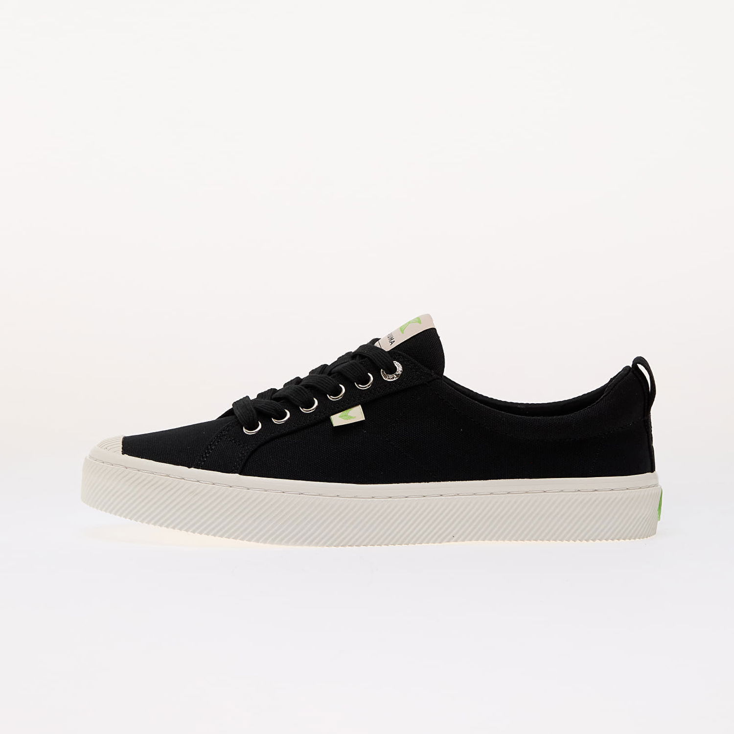Tenisky a topánky Cariuma W Oca Low Black Čierna | 100103B01 W, 0