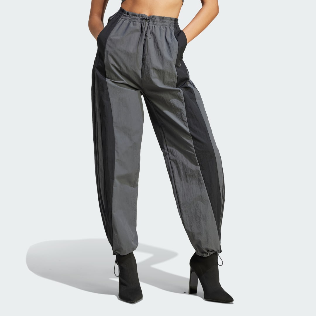 Nohavice a džínsy adidas Originals Cut Line Parachute Šedá | II5648, 0