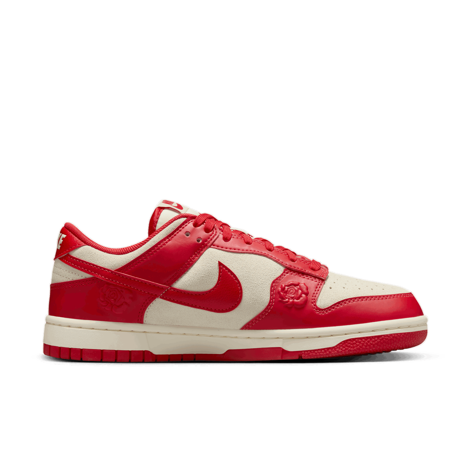 Dunk Low 'Red Roses'