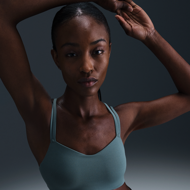 Podprsenka Nike Zenvy Light-Support Padded Sports Bra Zelené | DO6608-006, 2