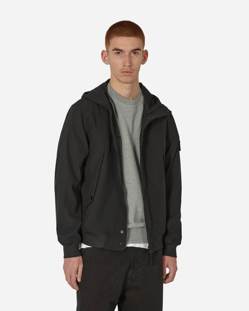 Bunda Stone Island Logo Light Soft Shell-R Jacket Čierna | 801540227 V0029