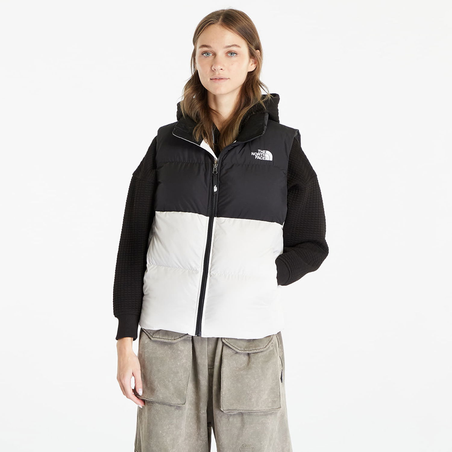 Vesta The North Face Saikuru Vest Gardenia White/ TNF Black Biela | NF0A853OQ4C1, 0