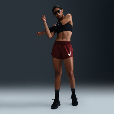 Šortky Nike One Dri-FIT Mid-Rise Running Shorts with Liner Červená | HJ2195-619, 1