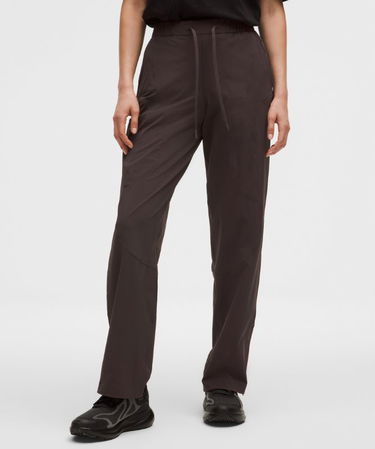 Tepláky lululemon Mid-Rise Nylon Track Pant SLNSH Collection Hnedá | prod20000387, 1