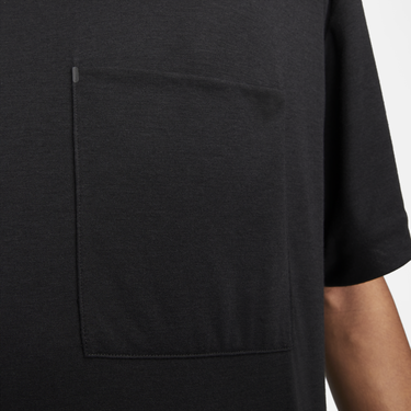 Tričko Nike Sportswear Tech Pack Dri-FIT Short-Sleeve Top Čierna | FB7392-010, 4