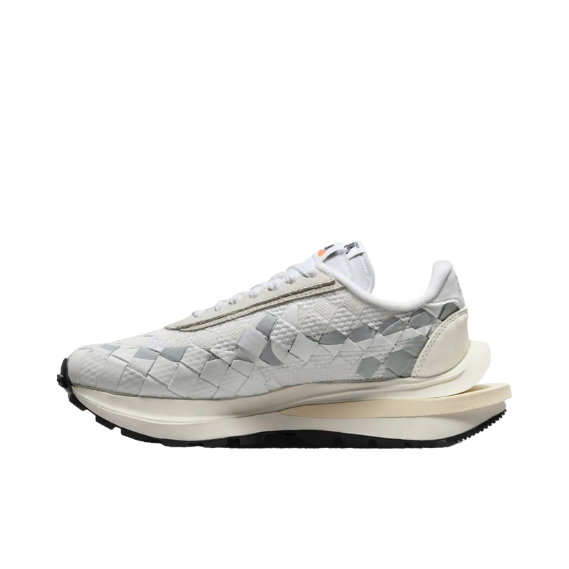 Tenisky a topánky Nike VaporWaffle Woven sacai Šedá | DR5209-100