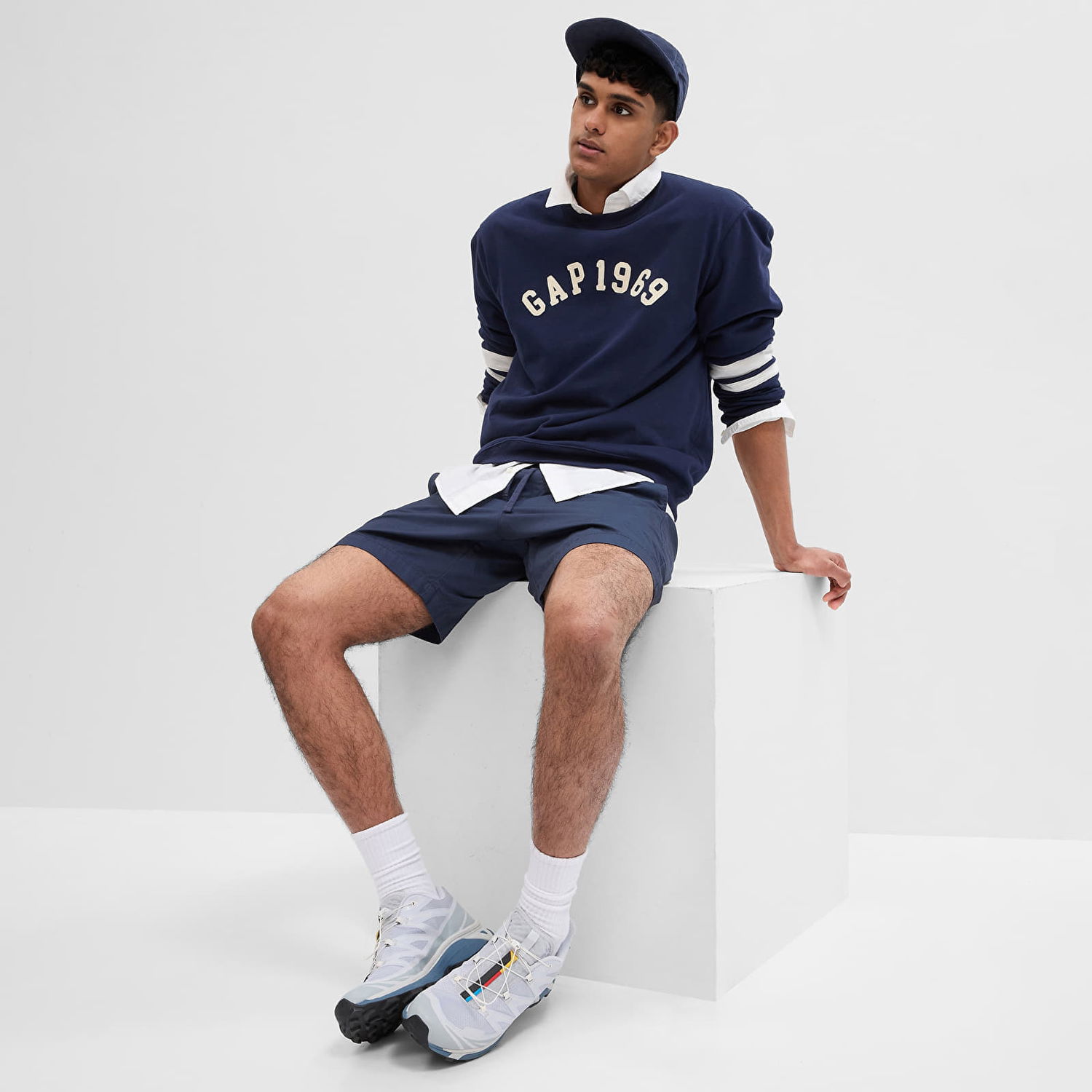 Mikina GAP Logo Crewneck Sweatshirt Tapestry Navy Navy | 664496-01, 0