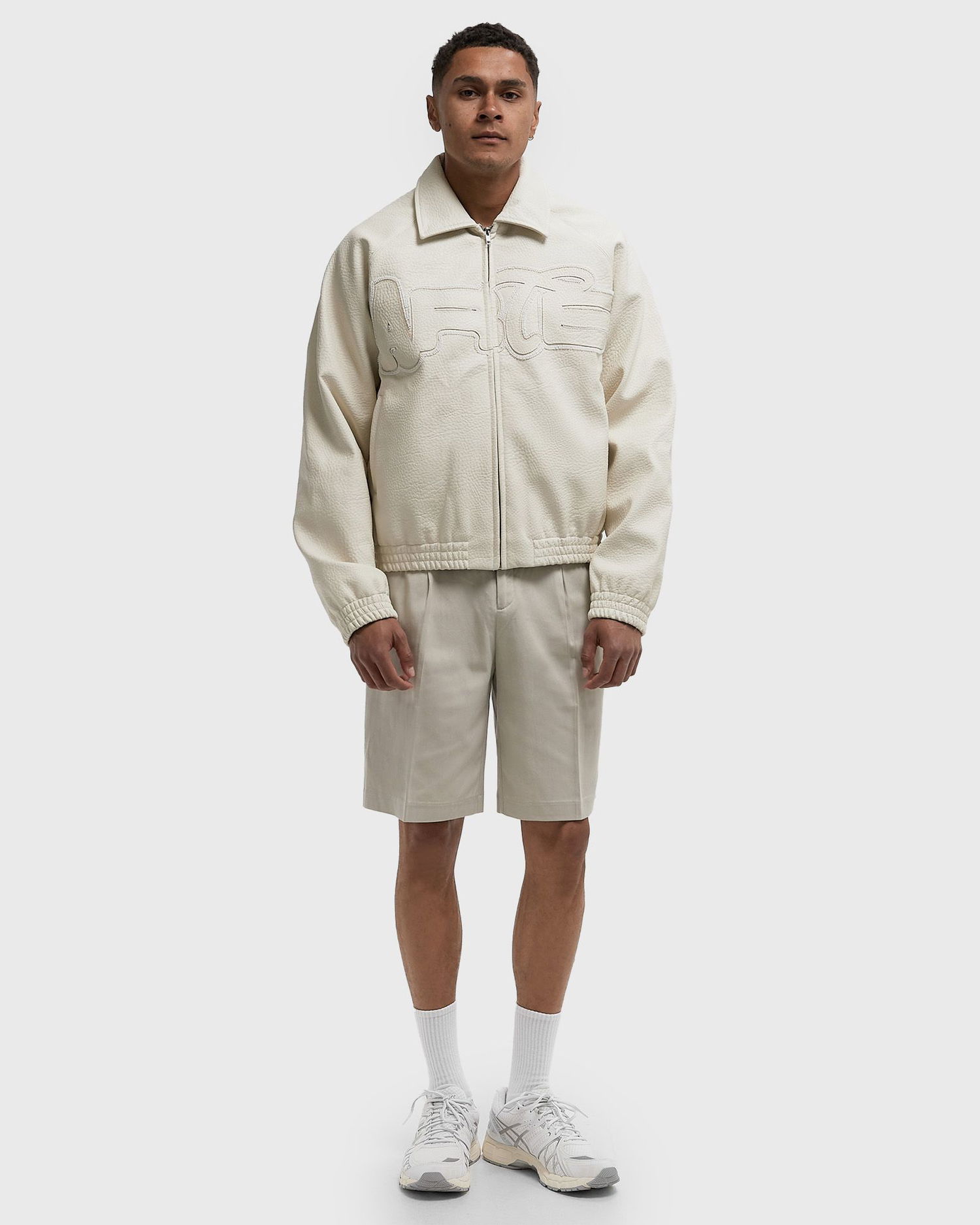 Šortky Les Deux Pleated Twill Suiting Shorts Béžová | 1000090-815, 1