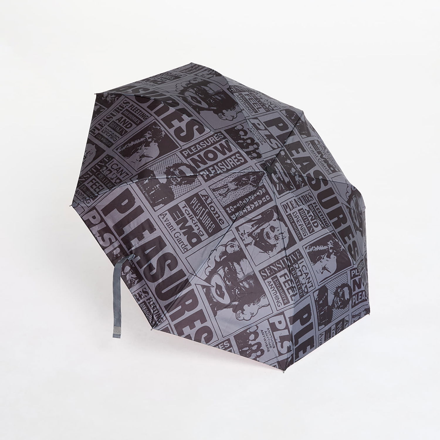 Doplnky Pleasures PLEASURES Newsprint Umbrella Šedá | P25SP082 BLACK, 0