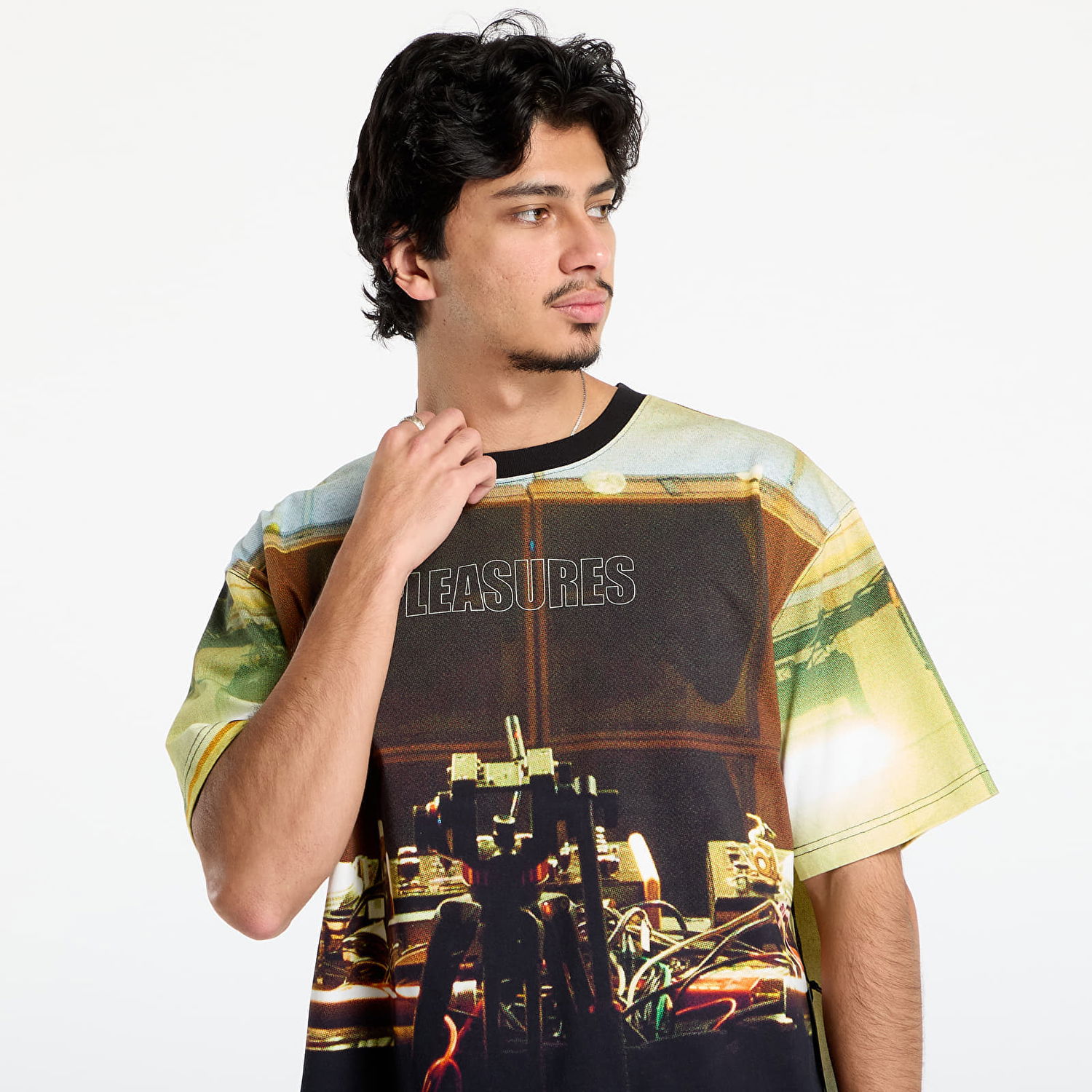 Tričko Pleasures PLEASURES x Boiler Room Venue Heavyweight T-Shirt Rôznofarebný | P25F003-MULTI, 1