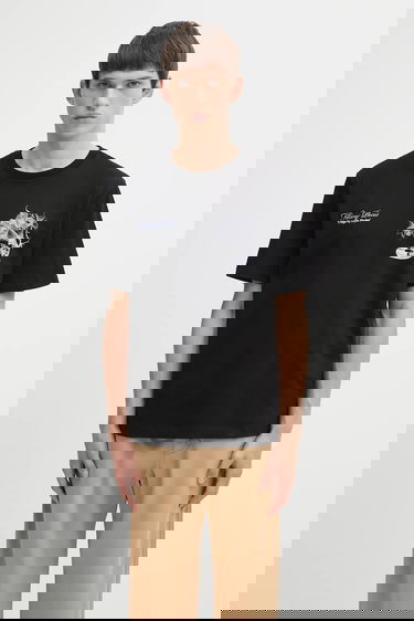 Tričko Filling Pieces Grammophone 'United By Rhythm' Graphic T-Shirt Čierna | 422520500236, 2