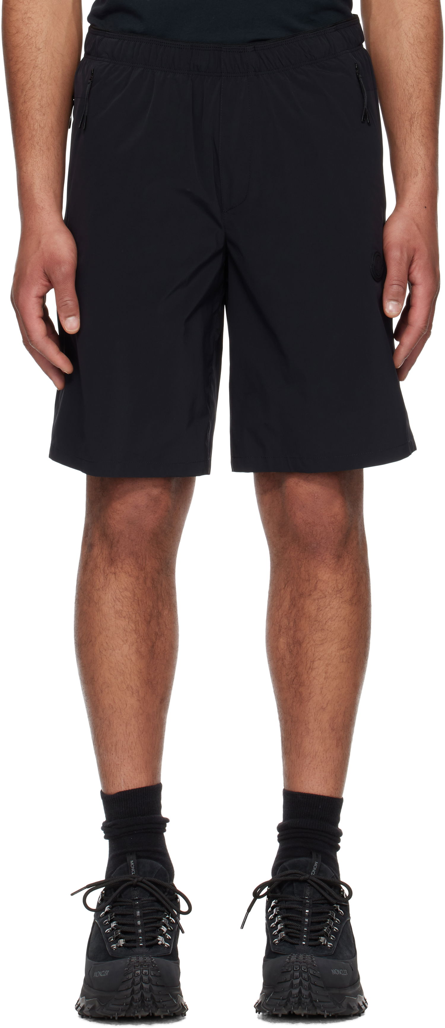 Šortky Moncler Moncler Logo Patch Shorts Čierna | K10912B0000759865, 0