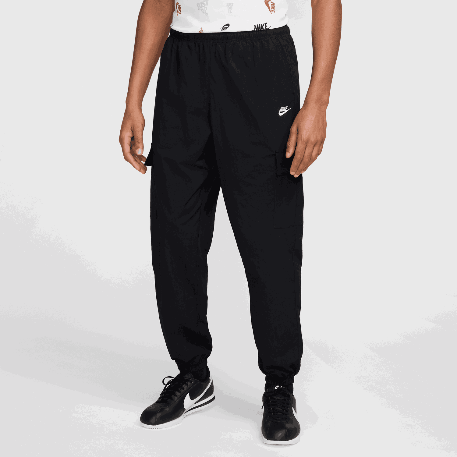 Tepláky Nike Nike Club Woven Cargo Pants Čierna | HJ1990-010, 0