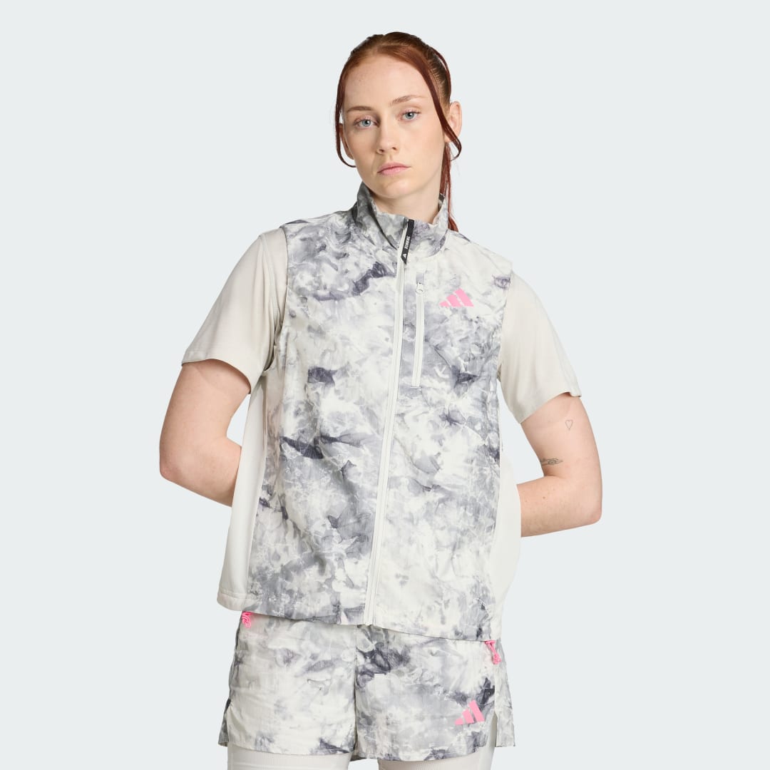 Vesta adidas Performance Own The Run Spray Dye Vest Biela | JL8726, 0