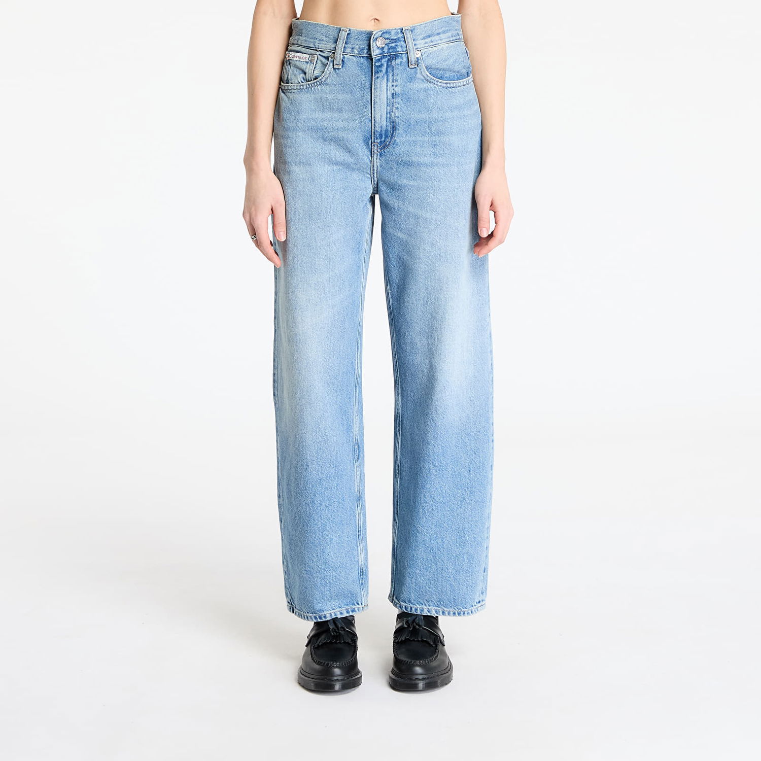 Džínsy CALVIN KLEIN Calvin Klein Jeans Barrel Leg Jeans W25/L32 Modrá | J20J225604 1A4, 0