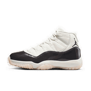 Air Jordan 11 Retro "Neapolitan" W