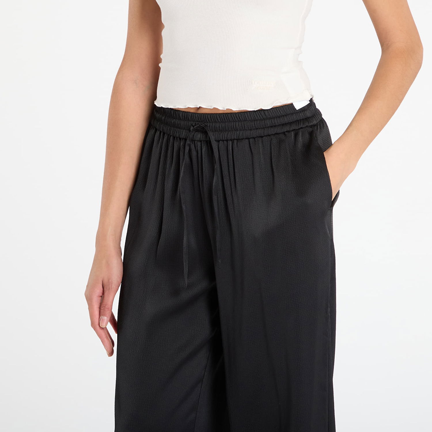 Nohavice Samsoe Samsoe Sahelena Wide-Leg Drawstring Trousers Čierna | F24300151_CLR000021, 1