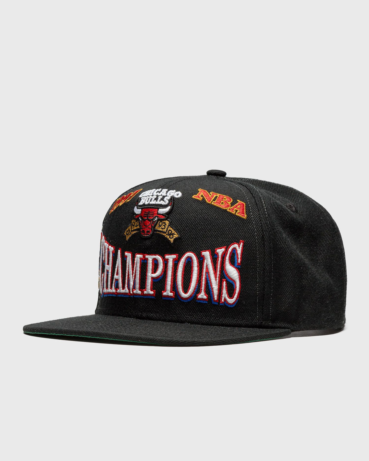 Šiltovka Mitchell & Ness Chicago Bulls 97 CHAMPIONS SNAPBACK HWC Čierna | 195563039113, 0