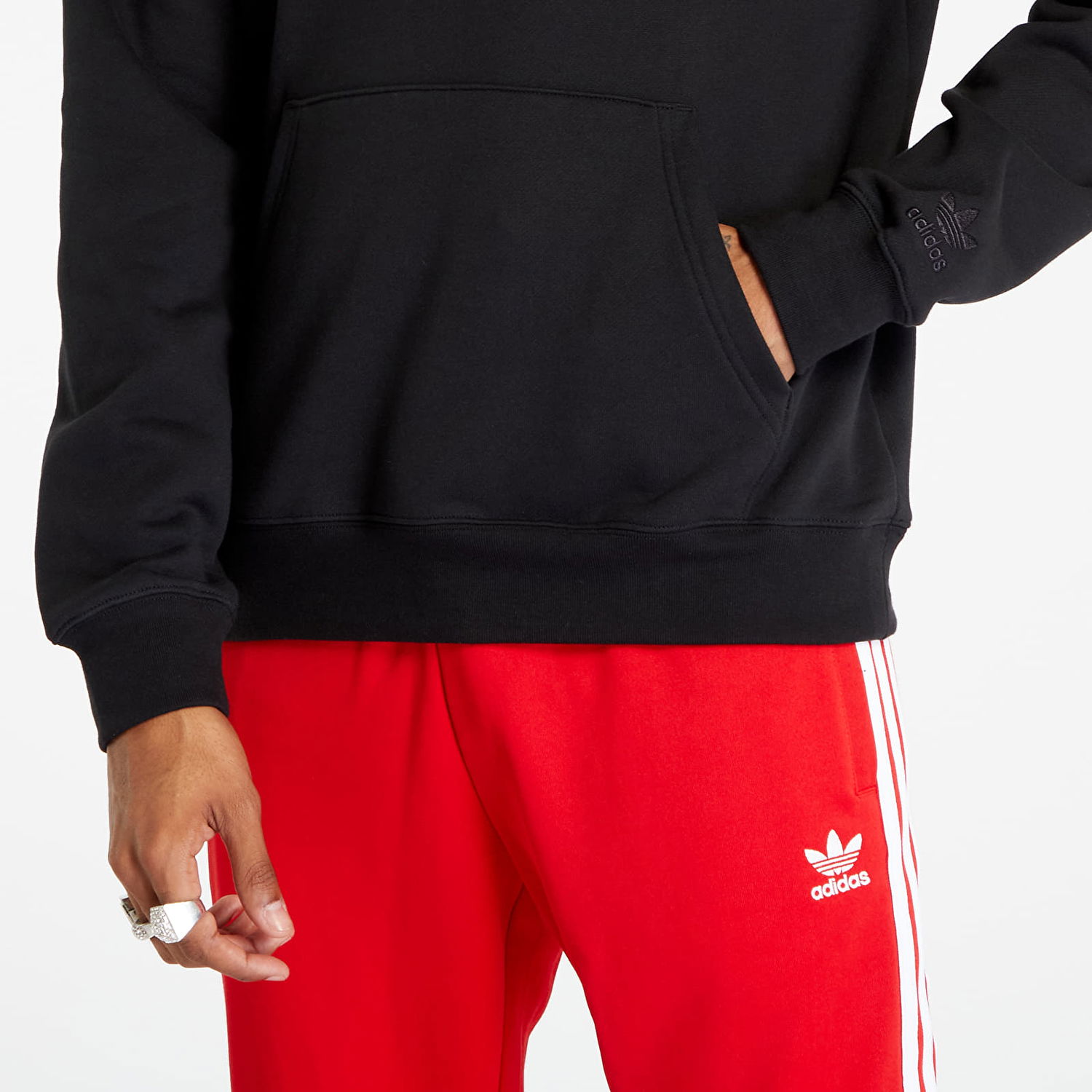 Mikina adidas Performance Graphics Fire Trefoil Čierna | IJ0610, 1