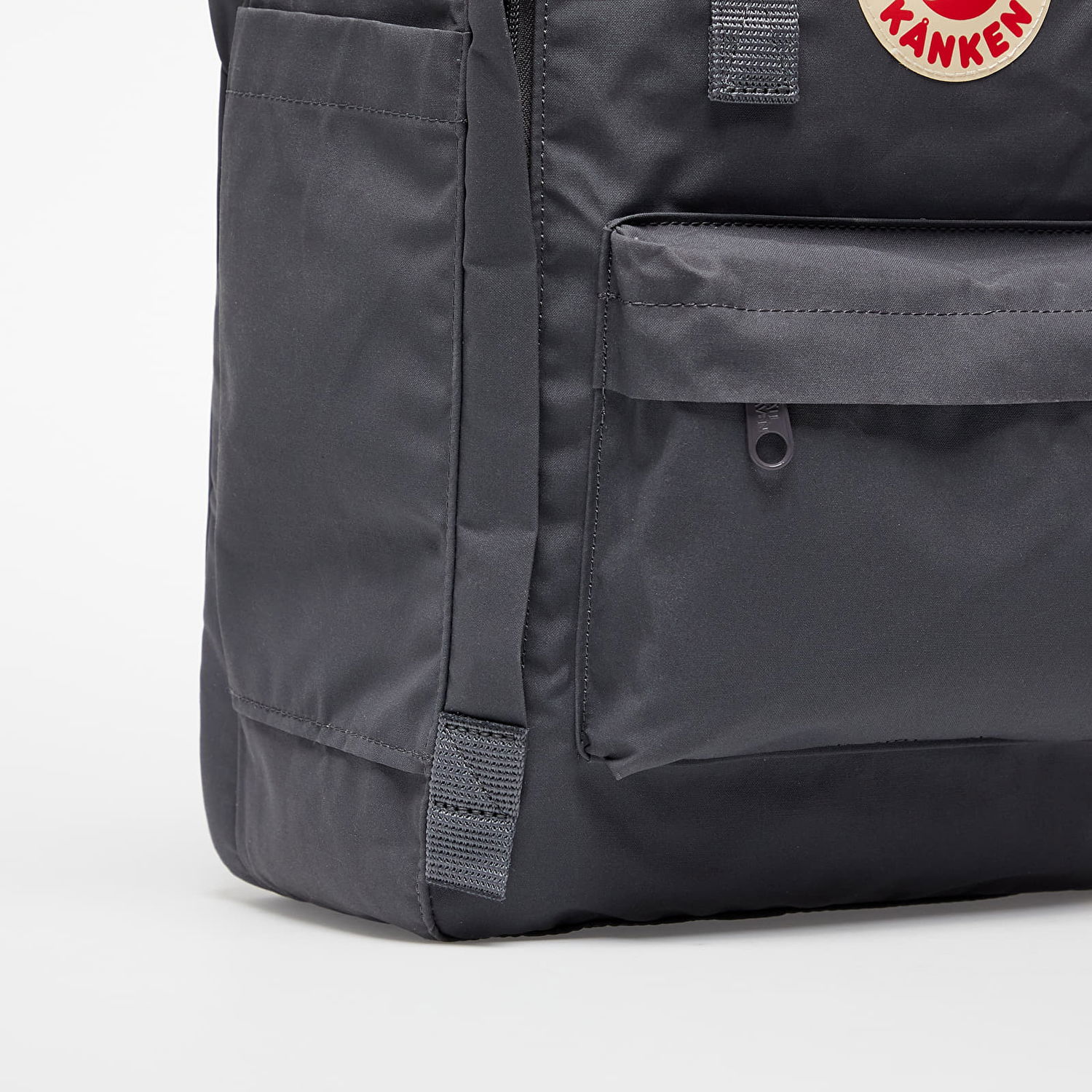 Batoh FJÄLLRÄVEN Kånken Laptop 15" Šedá | F23524-046, 1