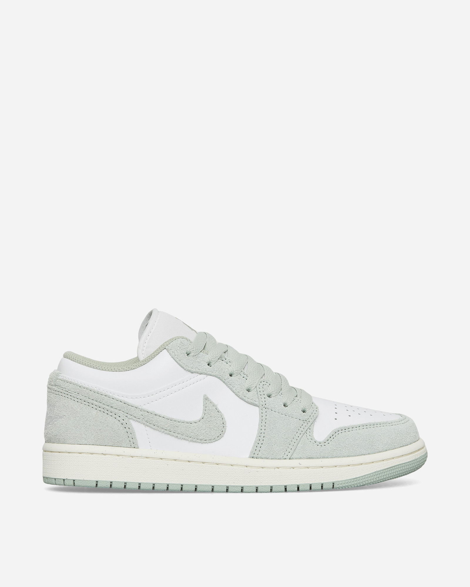 Air Jordan 1 Low SE "Seafoam"