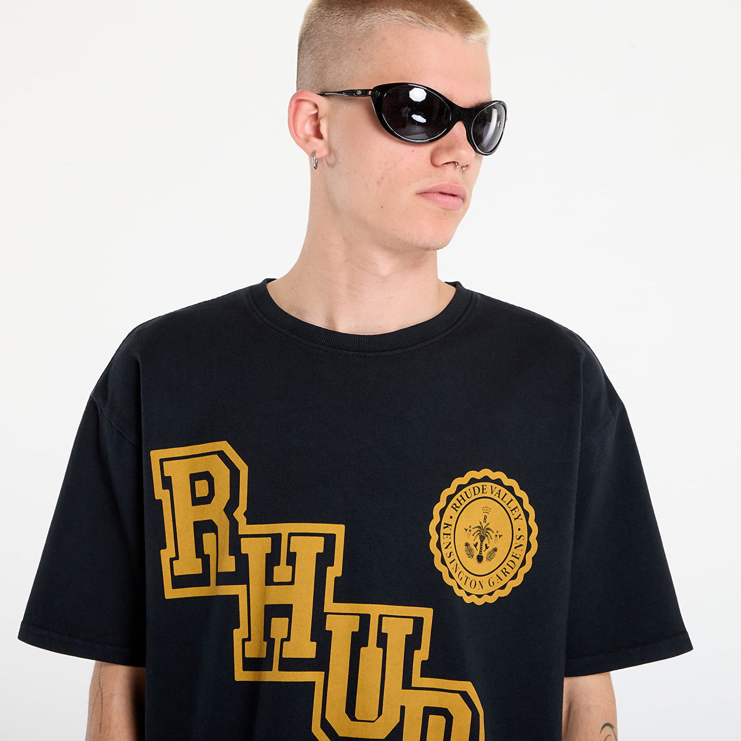 Tričko Rhude Rhude Collegiate Crest T-Shirt Čierna | RHPF25TT050120027, 1