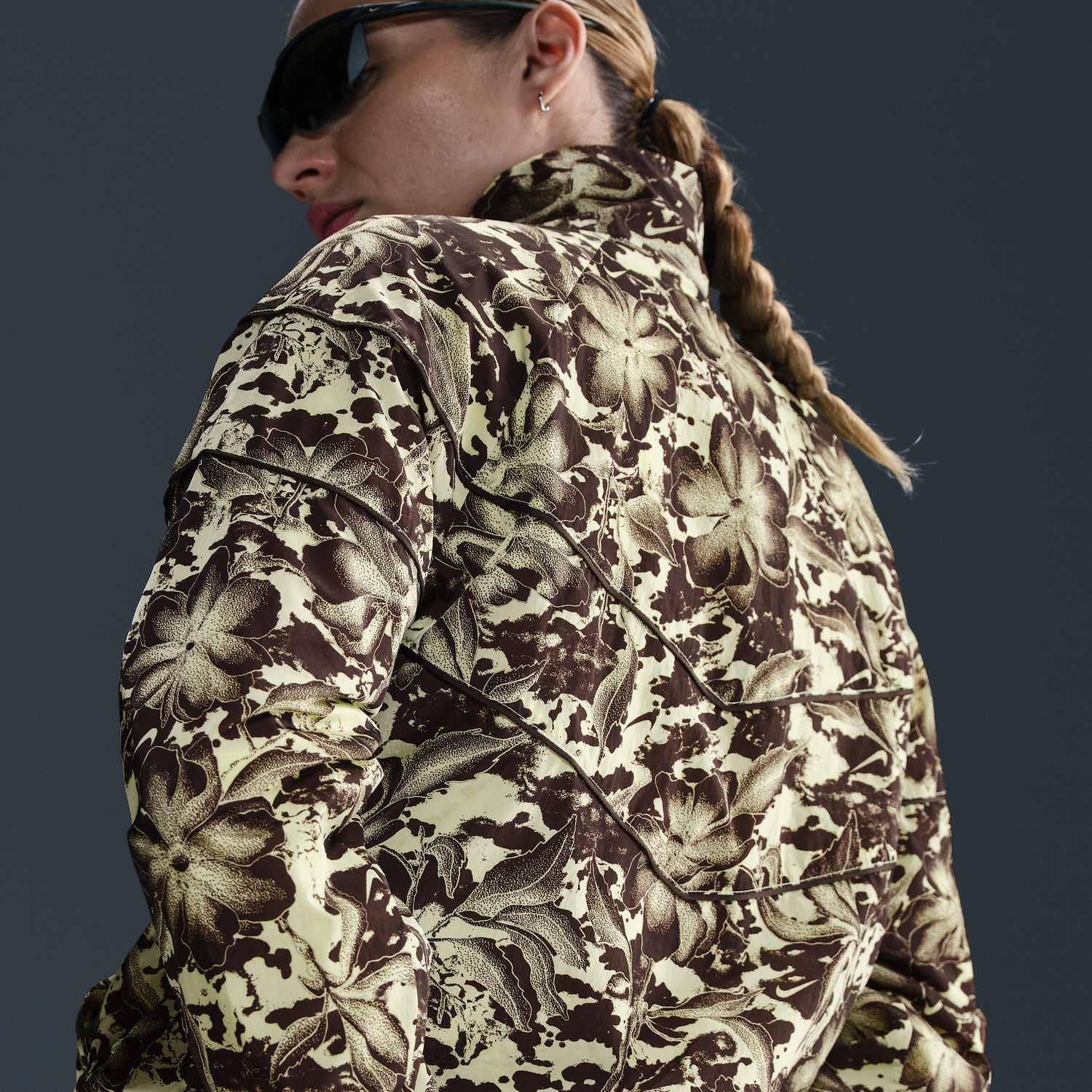 Vetrovka Nike Sportswear Windrunner UV Protection Printed Full-Zip Jacket Žltá | HM7285-701, 1