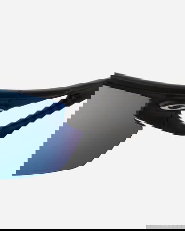 Slnečné okuliare OAKLEY Sphaera Sunglasses Matte Black / Prizm Deep Water Modrá | OO9403 05, 5
