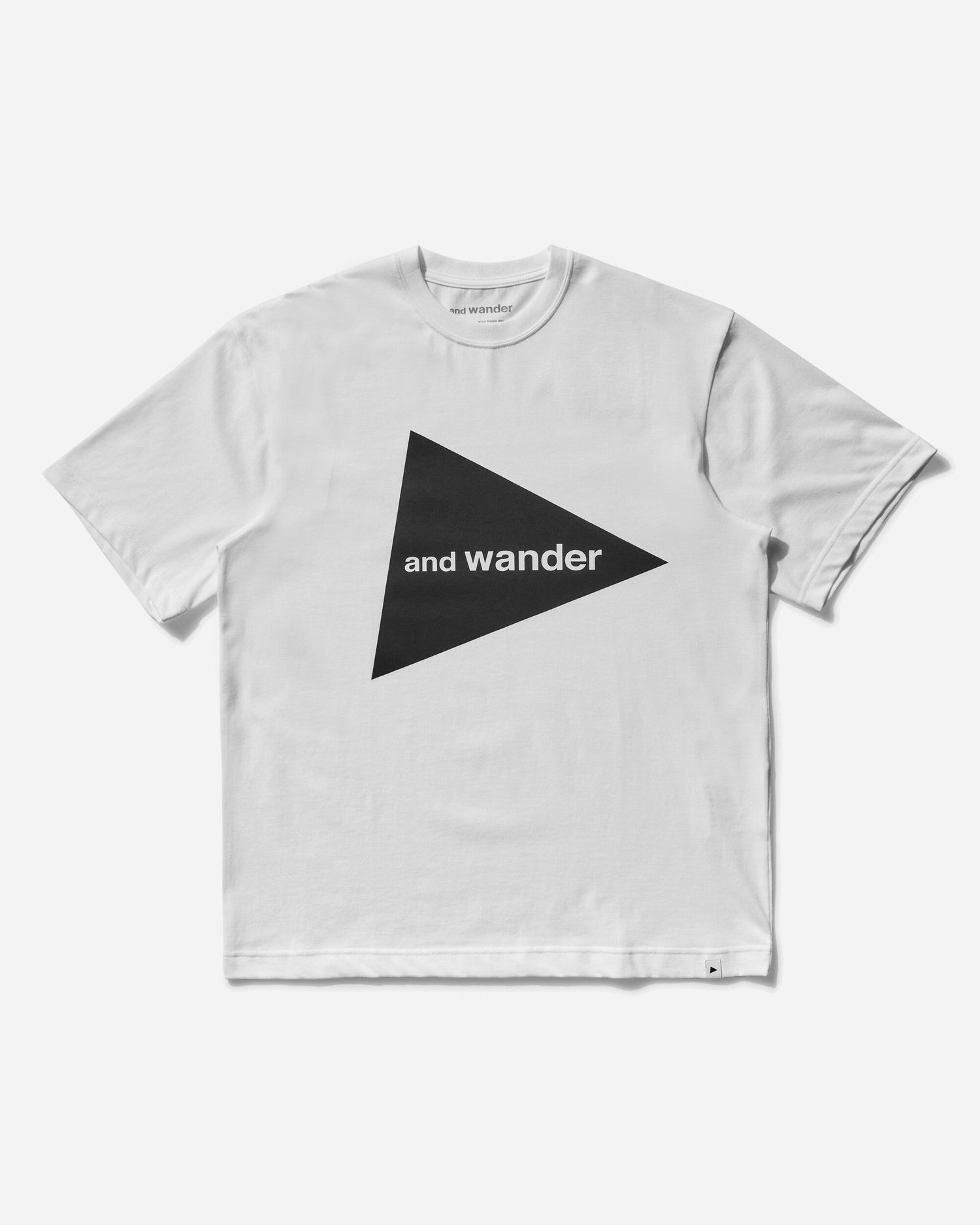 Tričko and wander Big Logo T-Shirt Biela | 5745184095 030, 1