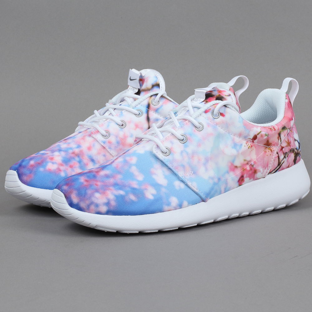 Tenisky a topánky Nike Roshe One Cherry Blossom Rôznofarebný | 819960-100, 0