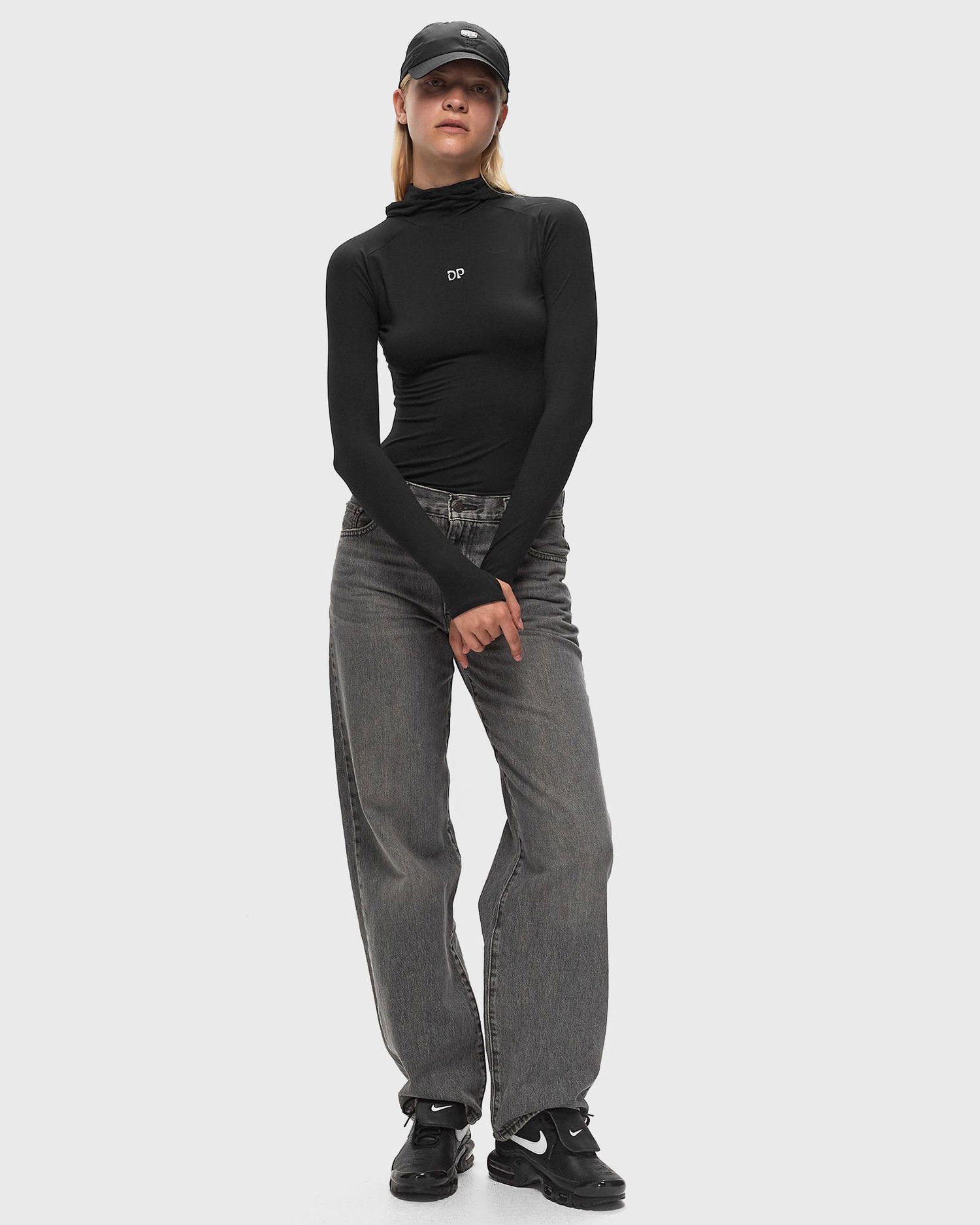Mikina DAILY PAPER UNIT HD TIGHT HOODIE Čierna | 2422044, 1