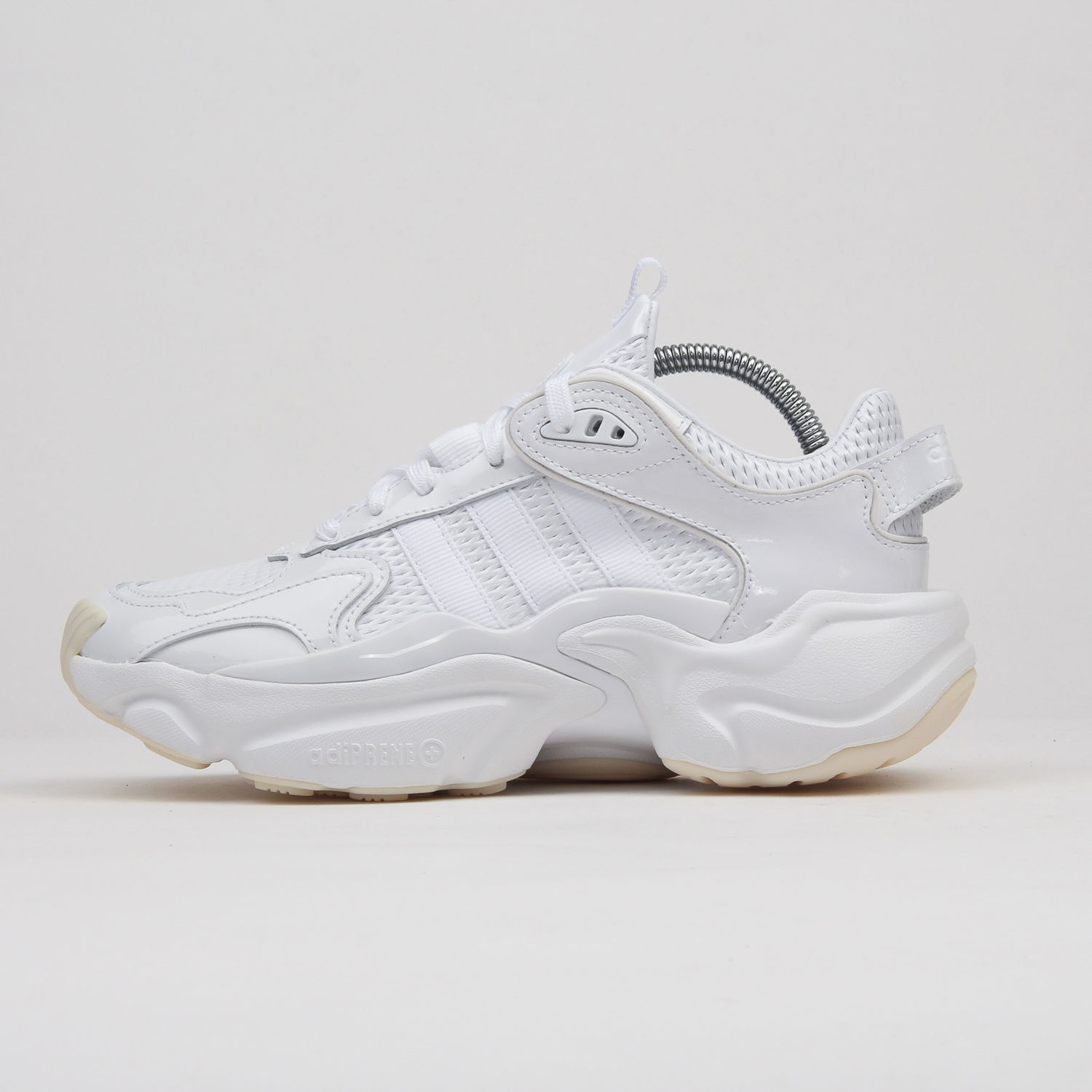 Tenisky a topánky adidas Originals Magmur Runner W Biela | EE4815, 0