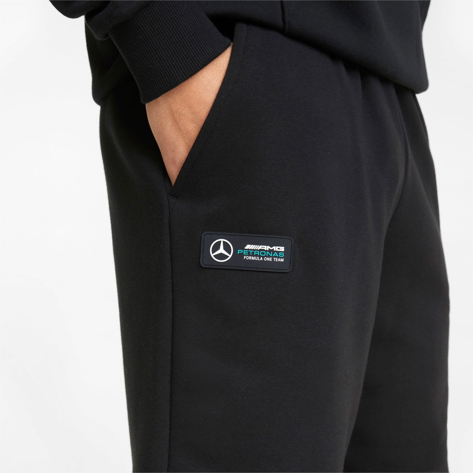 Mercedes-AMG Petronas Essentials Shorts