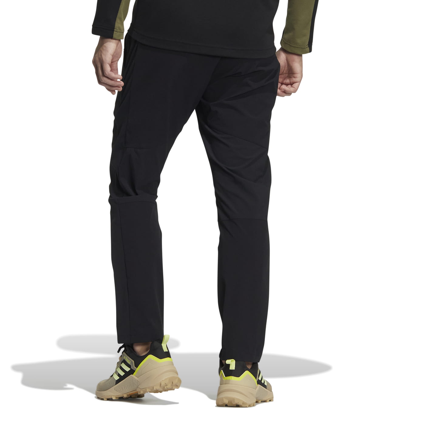 Nohavice adidas Originals Utility Tech Pants Čierna | HI3030, 1