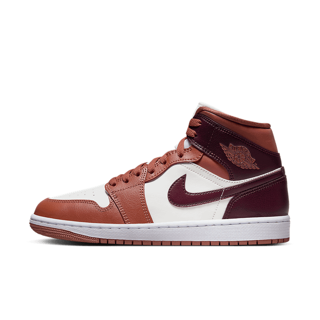 Air Jordan 1 Mid "Dusty Peach" W